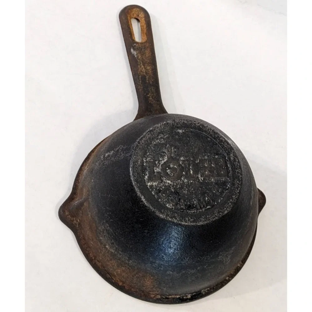 Vintage Lodge Cast Iron Melting Pot Dual Spout Butter Warmer 2 Cup USA